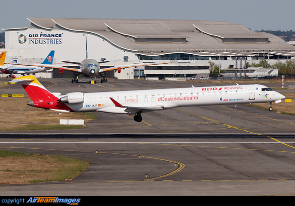 Bombardier CRJ-1000 NextGen Bombardier CRJ-1000 NextGen