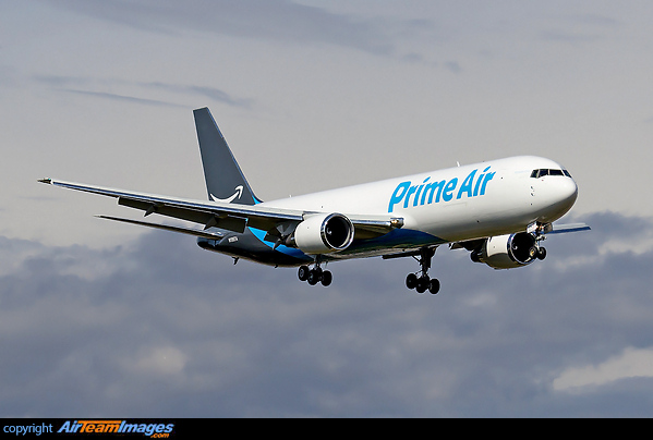First Boeing 767-300 Freighter for Amazon Prime Air Boeing 767-33A/ER(BDSF)