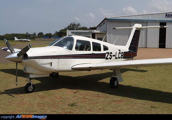 Piper PA-28RT-201T Turbo Arrow Piper PA-28RT-201T Turbo Arrow