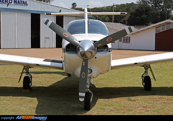 Piper PA-28RT-201T Turbo Arrow Piper PA-28RT-201T Turbo Arrow