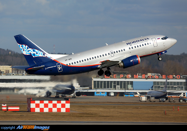 Boeing 737-5Y0 Boeing 737-5Y0