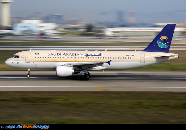 Airbus A320-214 Airbus A320-214