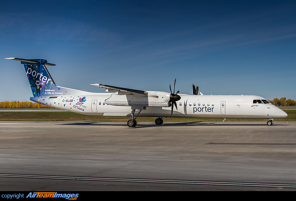 Special livery on this Porter Q400 for Canada's 150th. Bombardier Dash 8-402Q