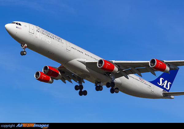 Airbus A340-313X Airbus A340-313X