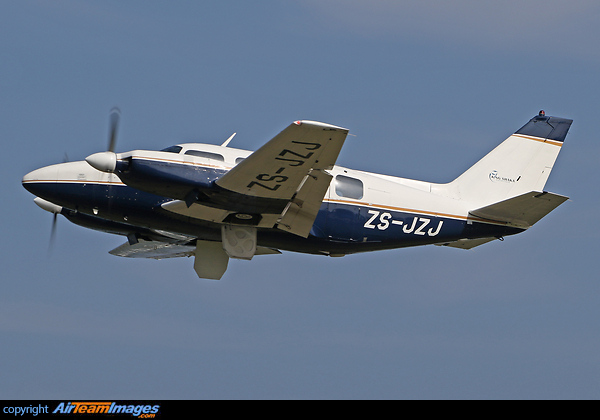 Piper PA-31-310 Navajo Piper PA-31-310 Navajo