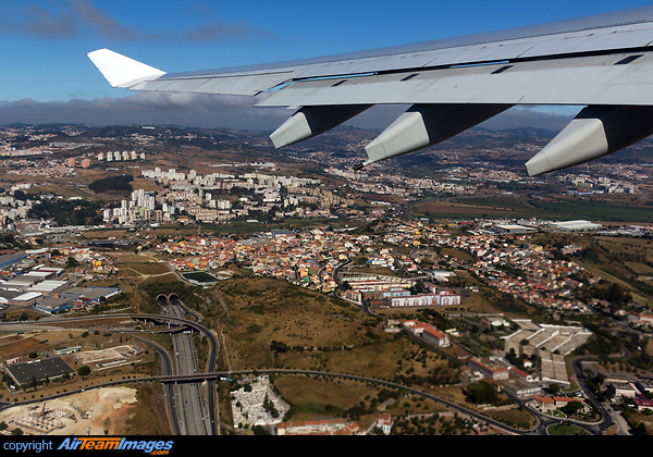 Airbus A330-202 Airbus A330-202