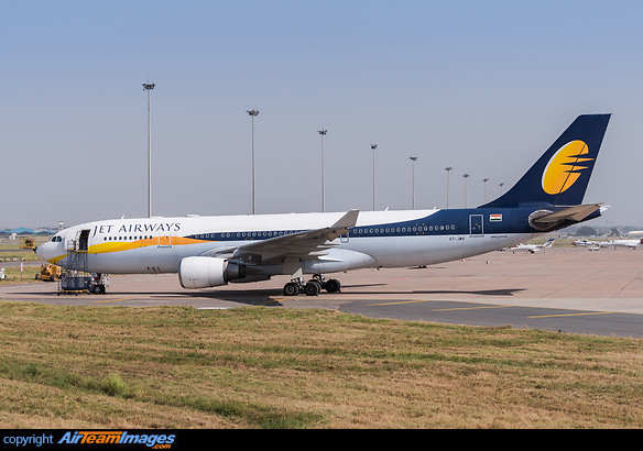 Airbus A330-202 Airbus A330-202