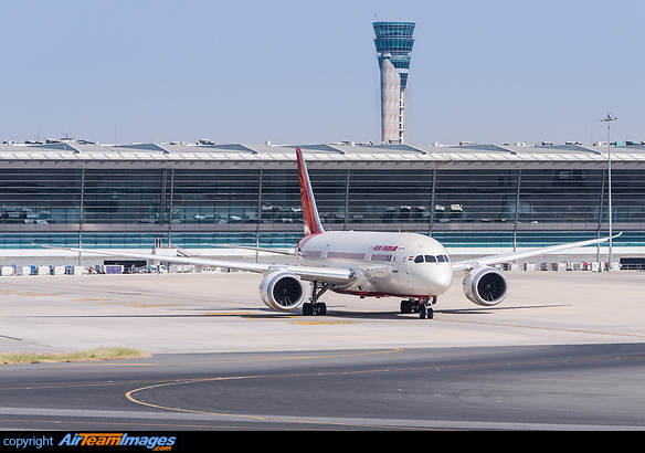 Boeing 787-8 Dreamliner Boeing 787-8 Dreamliner