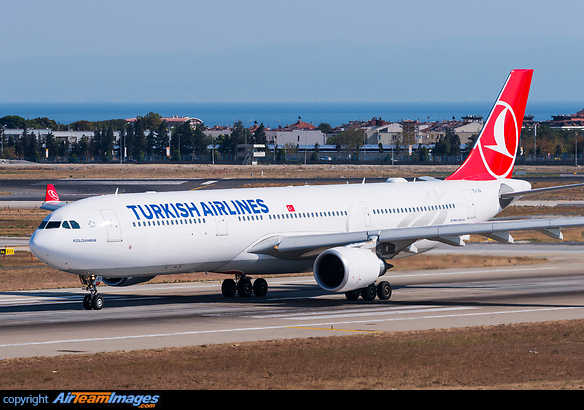Airbus A330-303 Airbus A330-303