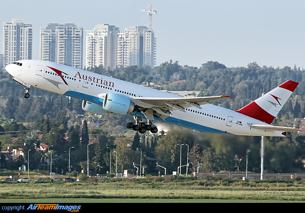 Boeing 777-2Q8/ER Boeing 777-2Q8/ER