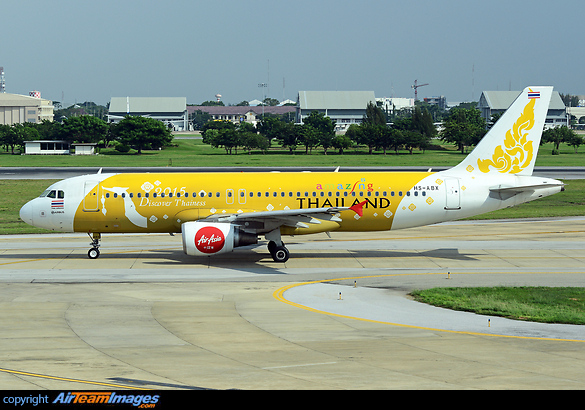 Airbus A320-214 Airbus A320-214