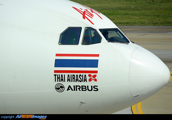 Airbus A330-343 Airbus A330-343