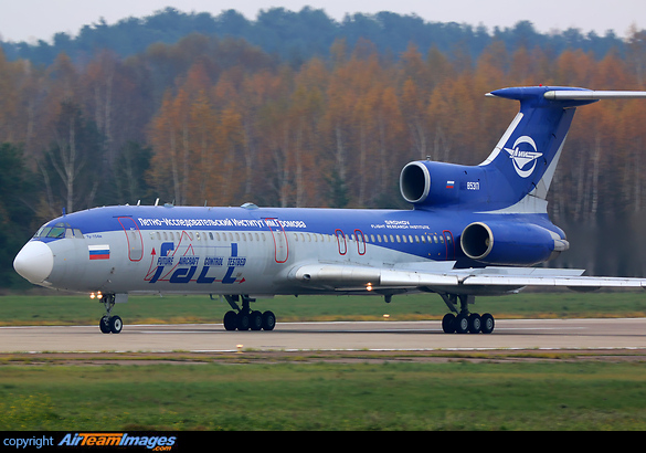 Tupolev Tu-154M Tupolev Tu-154M