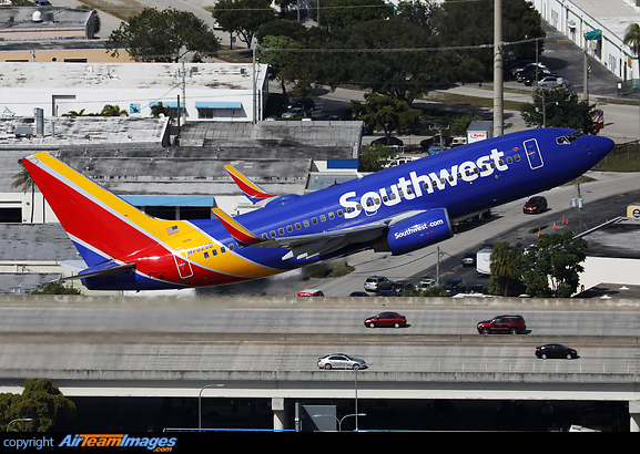 Boeing 737-7CT Boeing 737-7CT