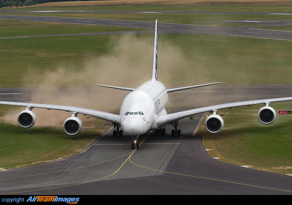Airbus A380-841 Airbus A380-841