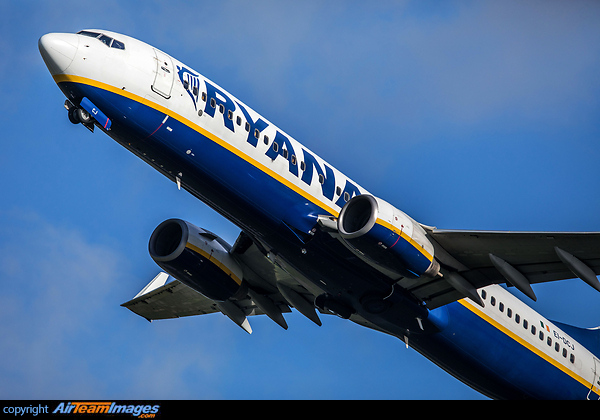 Boeing 737-8AS Boeing 737-8AS