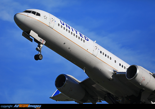 Boeing 757-224 Boeing 757-224