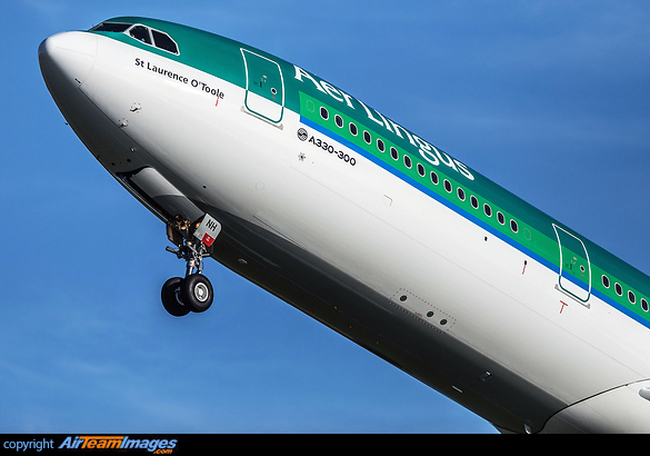 Airbus A330-302 Airbus A330-302