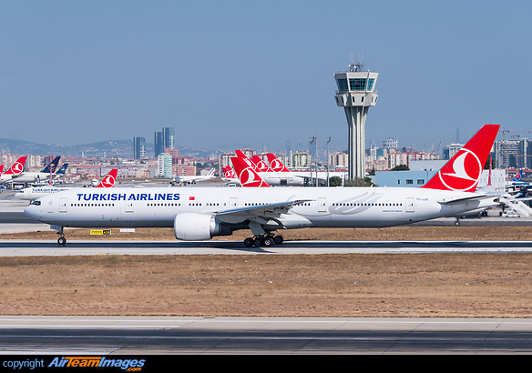 Boeing 777-3F2/ER Boeing 777-3F2/ER