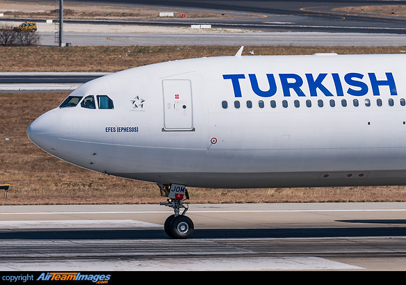 Airbus A330-302 Airbus A330-302