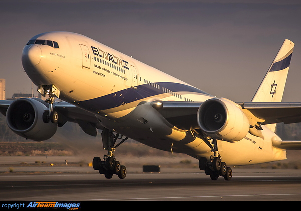 Boeing 777-258/ER Boeing 777-258/ER