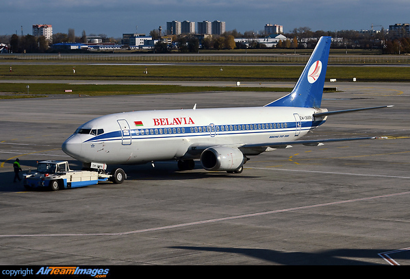 Boeing 737-31S Boeing 737-31S