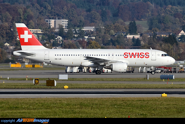 Airbus A320-214 Airbus A320-214