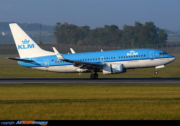 Boeing 737-7K2 Boeing 737-7K2
