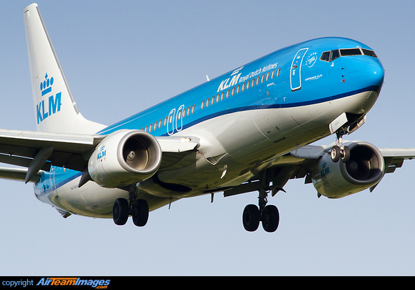 Boeing 737-8K2 Boeing 737-8K2