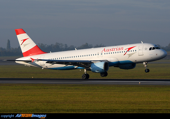 Airbus A320-214 Airbus A320-214