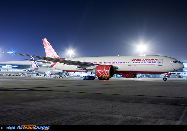 Boeing 777-237/LR Boeing 777-237/LR