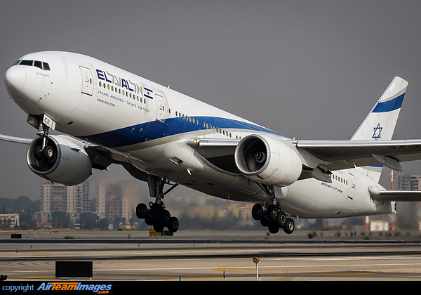Boeing 777-258/ER Boeing 777-258/ER