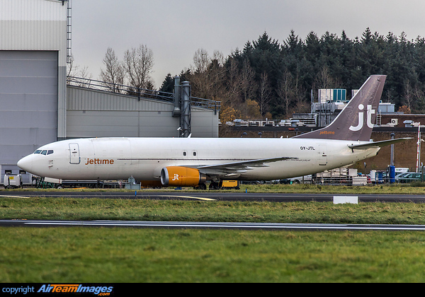 Boeing 737-42C(SF) Boeing 737-42C(SF)