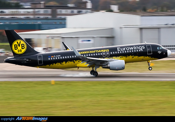 Airbus A320-214 Airbus A320-214