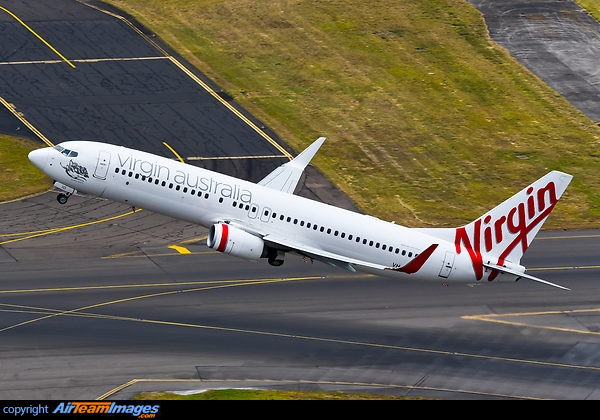 Boeing 737-8FE Boeing 737-8FE