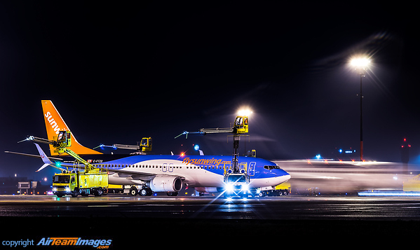 Boeing 737-8K5 Boeing 737-8K5