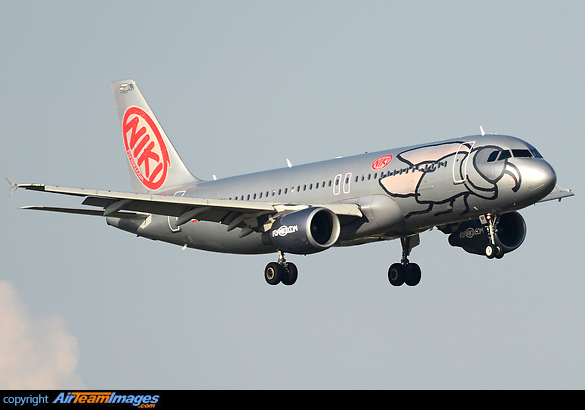 Airbus A320-214 Airbus A320-214