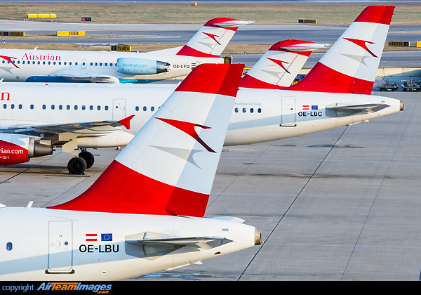 Airbus A320-214 Airbus A320-214
