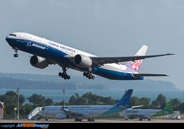 Boeing 777-309/ER Boeing 777-309/ER