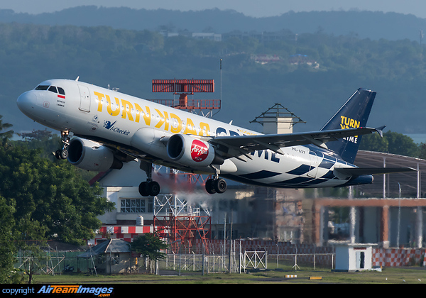 Airbus A320-216 Airbus A320-216