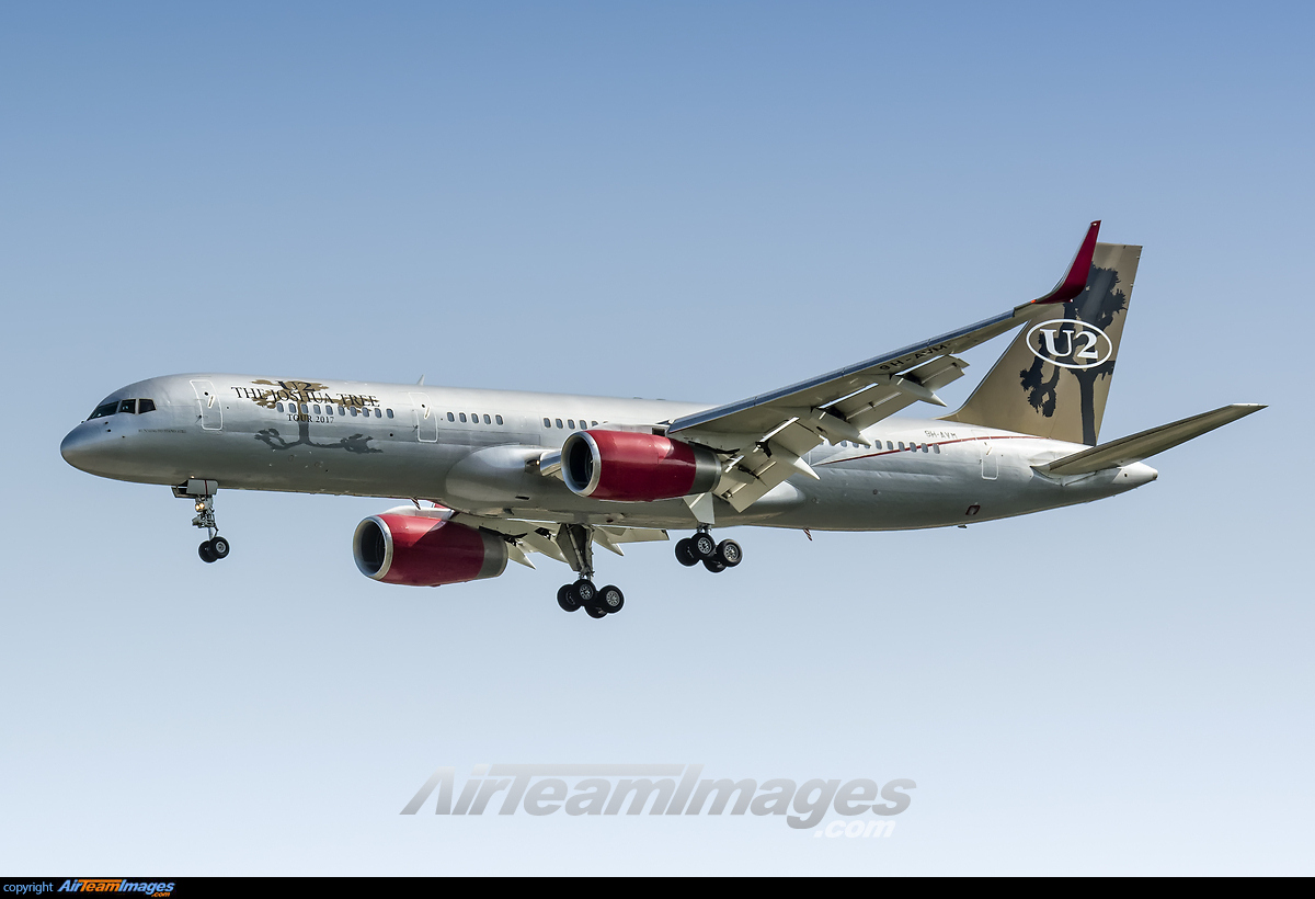 U2 Joshua Tree Tour 2017 Boeing 757-23A