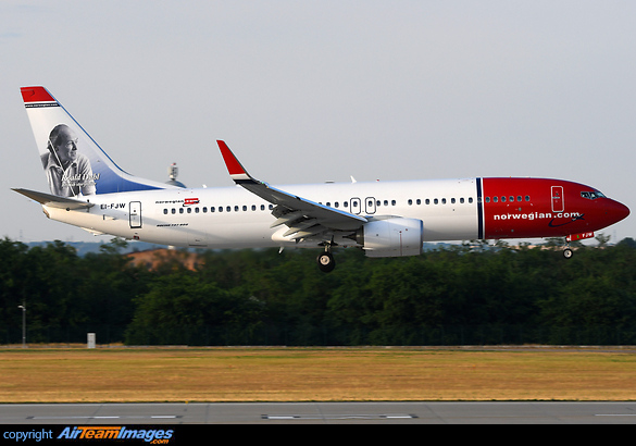 Boeing 737-8JP Boeing 737-8JP