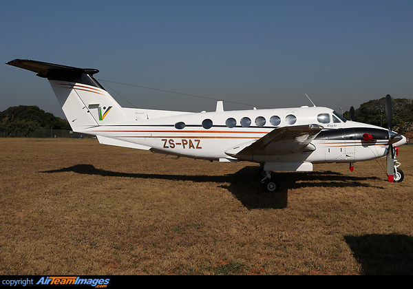 Beech Super King Air 300 Beech Super King Air 300