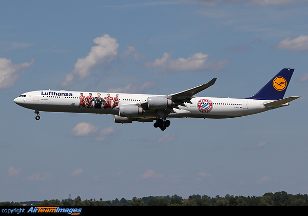 Airbus A340-642 Airbus A340-642
