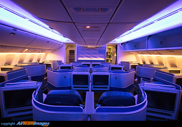 Boeing 777-322/ER Boeing 777-322/ER