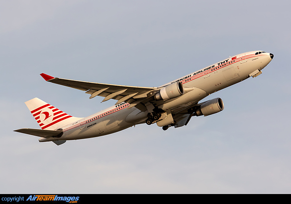 Airbus A330-203 Airbus A330-203