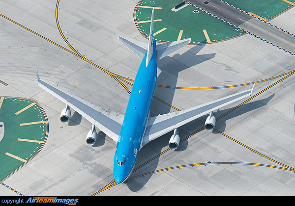 Boeing 747-406M Boeing 747-406M