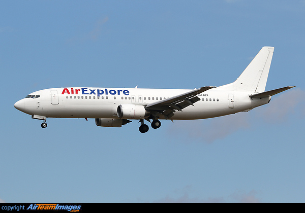Boeing 737-46J Boeing 737-46J