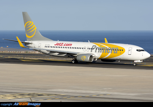 Flying to Jet2 Boeing 737-8Q8