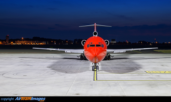 Boeing 727-2S2(F) Boeing 727-2S2(F)